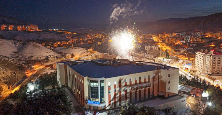 Malatya'nın Tarihi Yapıları Karla Büyüledi