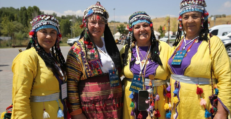 Malazgirt Zaferi'nin 954. Yıl Dönümü Ahlat'ta Coşkuyla Kutlandı