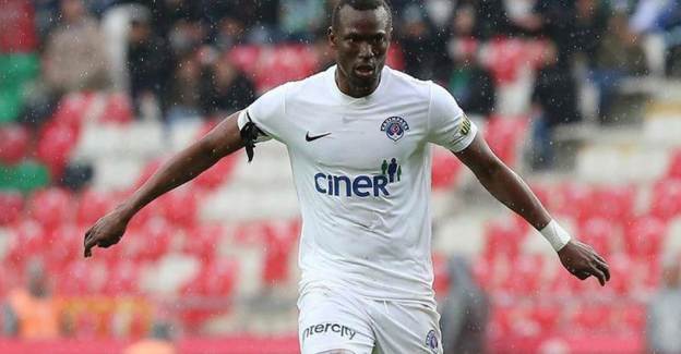 Mame Thiam Fenerbahçe'de