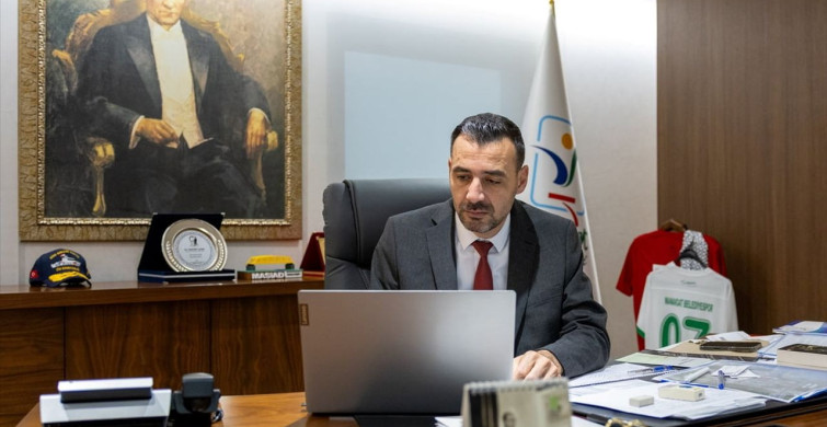 Manavgat Belediye Başkan Vekili Çiçek, AA'nın Yılın Kareleri Oylamasında Yer Aldı