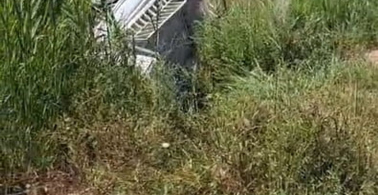 Manavgat'ta sulama kanalına uçan kamyonette 2 kişi yaralandı