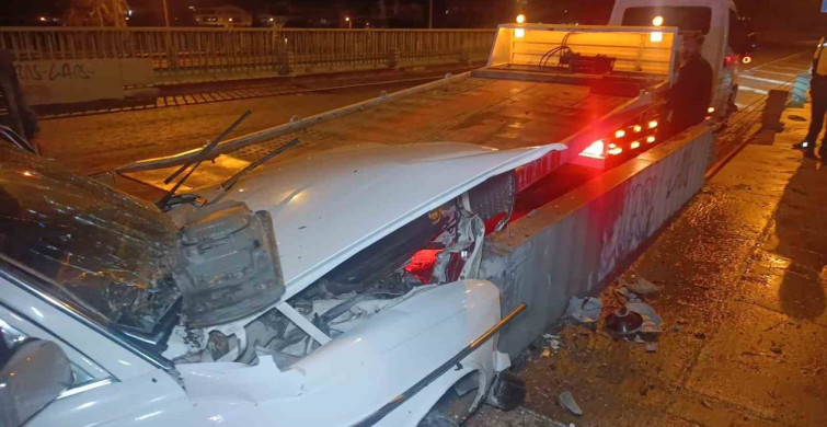 Manavgat'taki Kaza: Sürücü Olay Yerinden Kaçtı