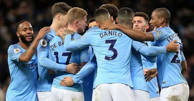 Manchester City, Liverpool'u Takibini Sürdürdü!