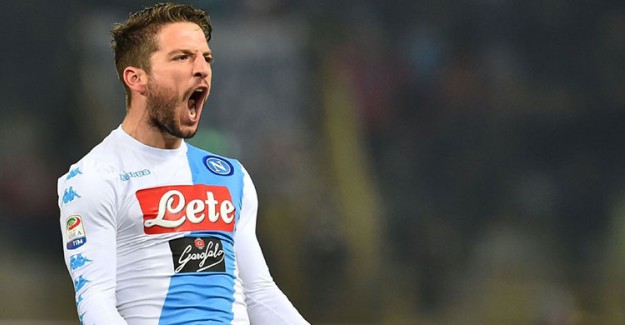 Manchester United Napoli'nin Yıldızı İçin Gözünü Kararttı! 