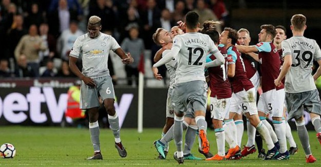 Manchester United Premier Lig’de İkinciliği Garantiledi!