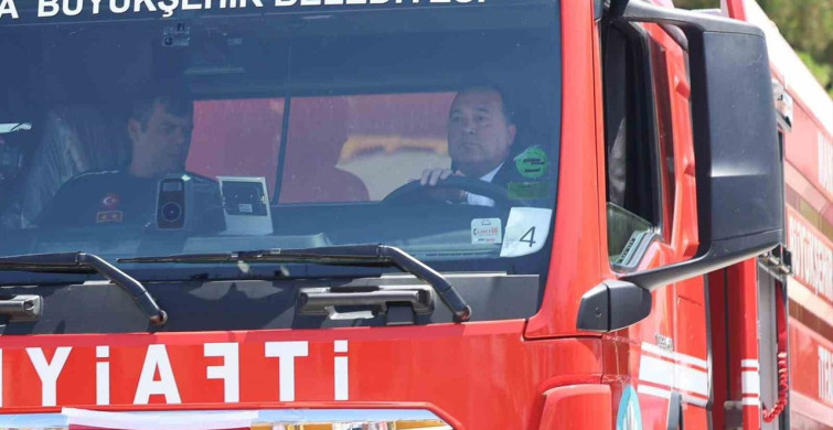 Manisa Büyükşehir Belediyesi filosunu 37 yeni araçla büyüttü