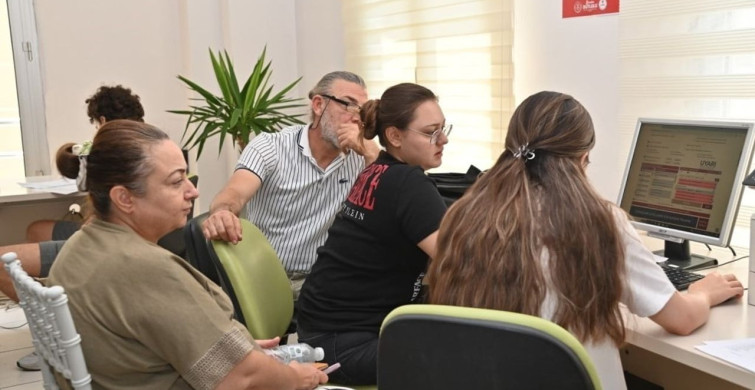 Manisa Büyükşehir Belediyesi’nden LGS adaylarına ücretsiz tercih desteği