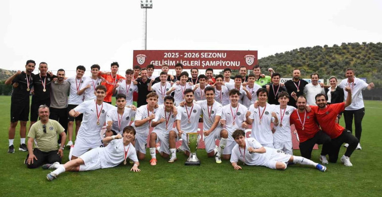 Manisa FK U19 Takımı Türkiye Şampiyonu Oldu