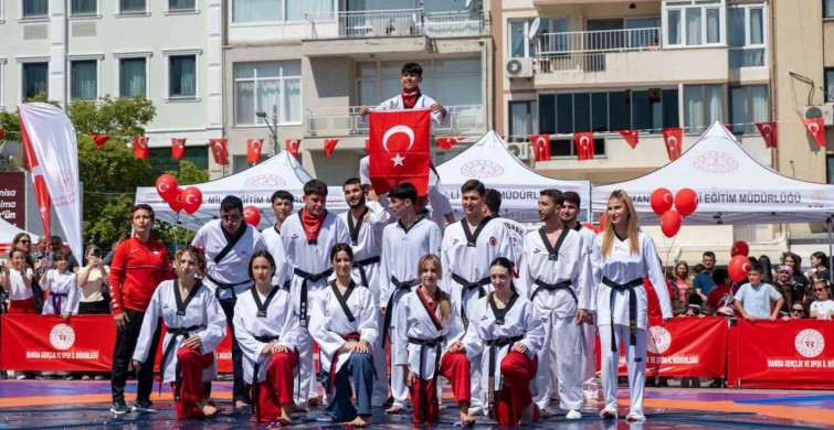Manisa'da 19 Mayıs Coşkusu