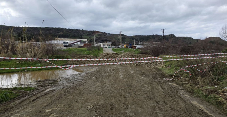 Manisa'da Aşırı Yağışlar Taşkın Kontrol Tesisini Yıktı