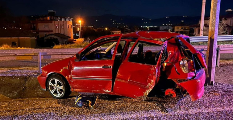 Manisa'da Feci Kaza: Baba ve Oğlu Hayatını Kaybetti