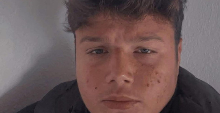 Manisa'da kamyonet kazasında ağır yaralı genç yaşamını yitirdi