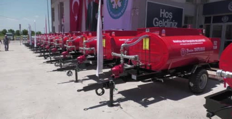 Manisa'da orman yangınlarına karşı su tankerleri dağıtıldı