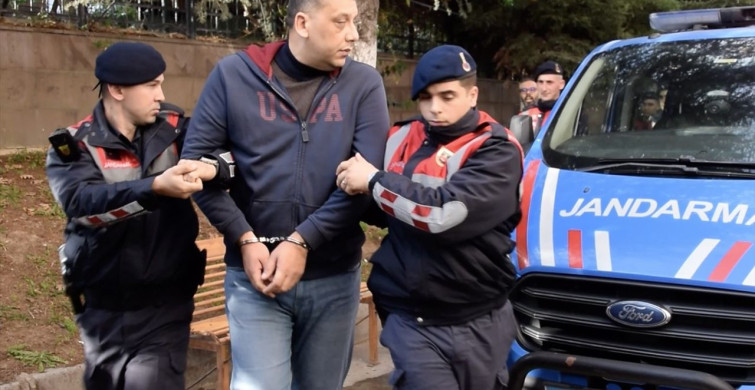 Manisa'da Otizmli Öğrenciyi İtme Olayında Okul Müdürü Tutuklandı