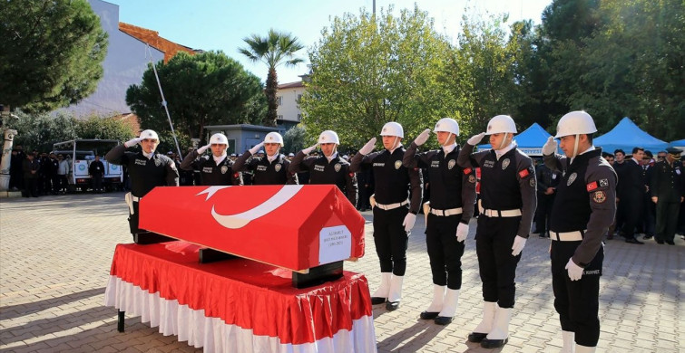 Manisa'da Şehit Polis Son Yolculuğuna Uğurlandı
