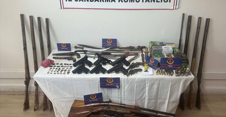 Manisa'da Silah Deposu: Şüpheli Yakalandı