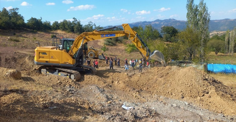 Manisa'da Su Havuzu Kazısında Göçük: 2 Kişi Hayatını Kaybetti