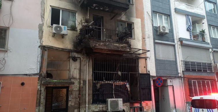 Manisa'da Yangın Panik Yarattı: 5 Kişi Dumandan Etkilendi