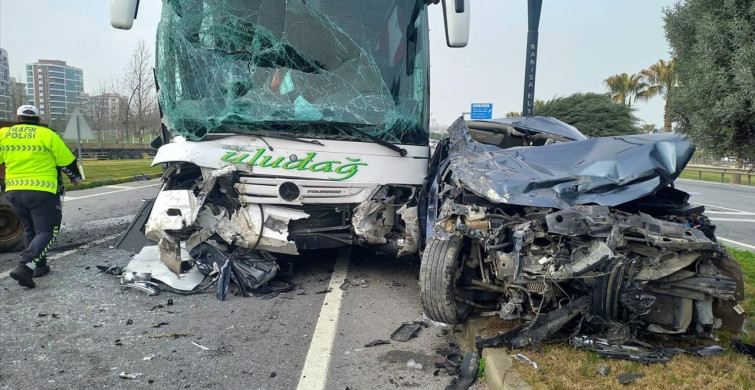 Manisa'da Zincirleme Trafik Kazası: 6 Yaralı