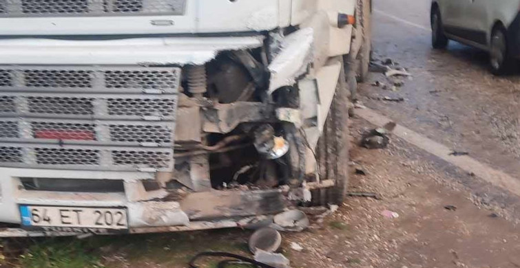 Manisa'daki Trafik Kazasında 3 Yaralı