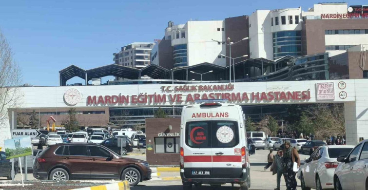 Mardin'de Geri Manevra Yapan Otomobilin Altında Kalan 2 Yaşındaki Çocuk Hayatını Kaybetti