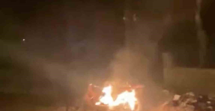 Mardin'de Park Halindeki Motosiklet Yangını