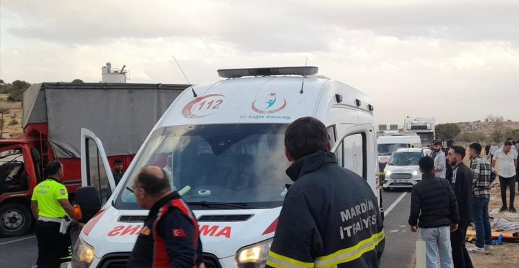 Mardin'de Trajik Kaza: 14 Yaralı