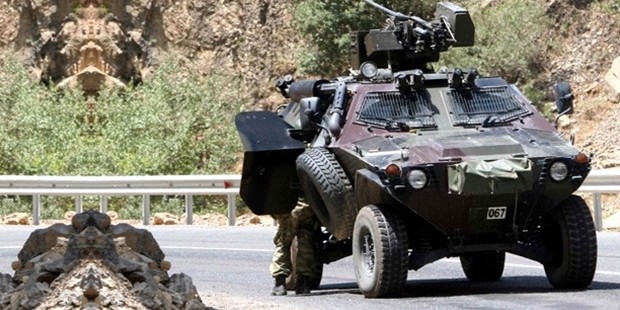 Mardin'de Zırhlı Araca Bombalı Saldırı! 5 Şehit, 14 Yaralı