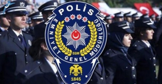 Mardin’in Dargeçit'te Kavga İhbarına Giden Polislere Sürpriz Kutlama