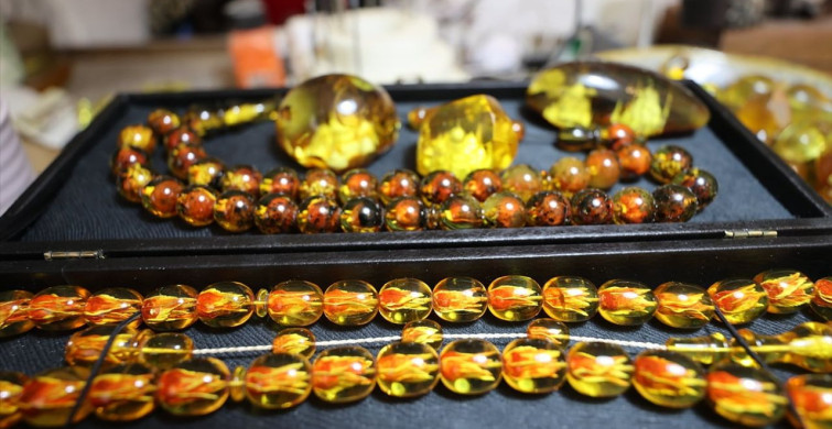 Mardinli Sofi Usta'nın Tespihlerinde Tarihi Camiler