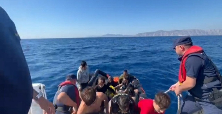 Marmaris Açıklarında 22 Düzensiz Göçmen Kurtarıldı