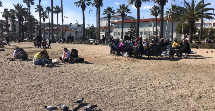Marmaris'te Şubat soğuğu yaşanmıyor! Yerli turist denize girmeye başladı