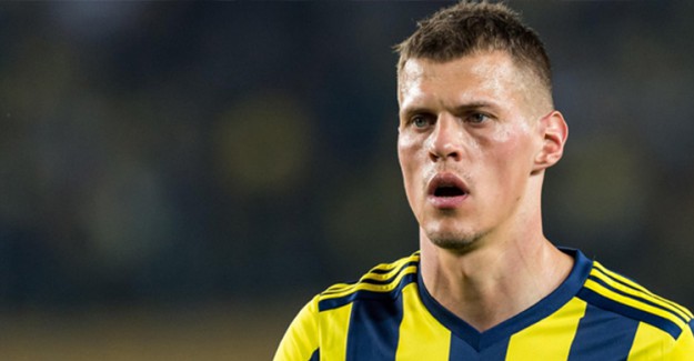 Martin Skrtel, Fenerbahçe'nin Yeni Kontrat Teklifini Reddetti