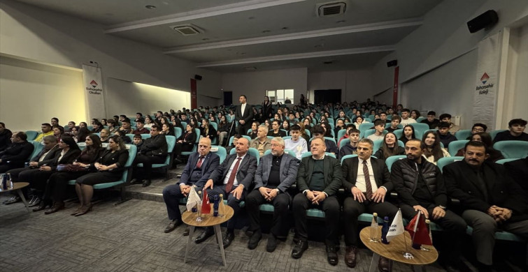 Masa Tenisi Şampiyonları Çorum'da Öğrencilerle Buluştu