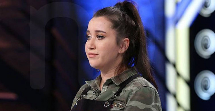 Masterchef Türkiye yarışmacısı Eslem değişimi ile herkesi şaşırttı! Mayolu paylaşımı sosyal medyada gündem oldu