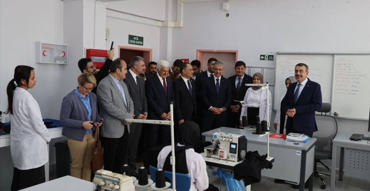 MEB Bakanı Tekin Mardin'de Mesleki Eğitime Dair Açıklamalar Yaptı