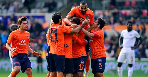 Medipol Başakşehir Spor Toto Süper Lig'de Şampiyonluğa İlerliyor 
