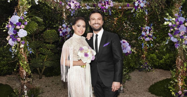 Megastar Tarkan'dan Romantik Mesaj!