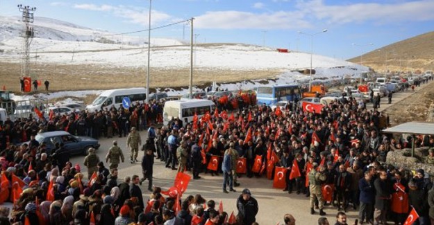 Mehmetçik Afrin'e Dualarla Uğurlandı!