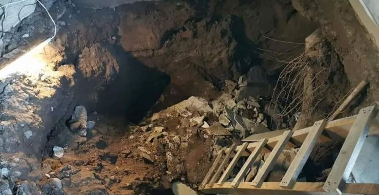 Meksikalı genç evinde uyuduğu esnada 3 metrelik çukura düştü!