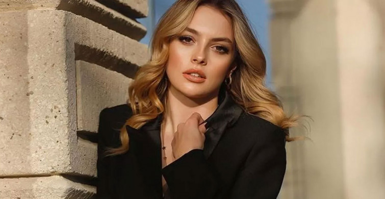 Melis Sezen cesur pozlarıyla sosyal medyayı salladı! Fotoğrafındaki iç çamaşırı detayına takipçilerinden yorum yağdı
