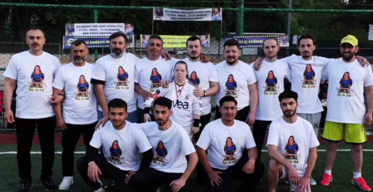 Melisa'nın Halı Saha Hayali Gerçekleşti