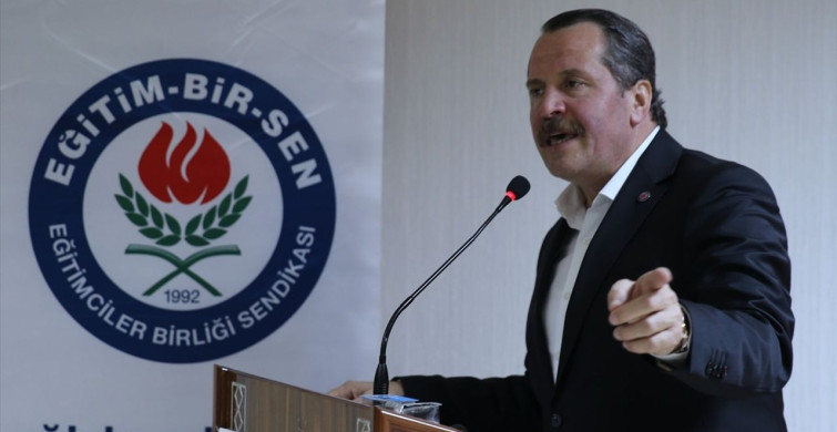 Memur-Sen Genel Başkanı Yalçın Bitlis'teki Teşkilat Buluşması'nda Konuştu
