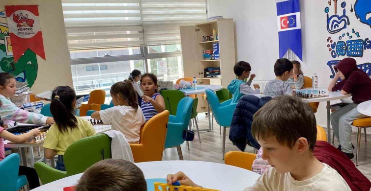 Menteşe'de Akıl Oyunları ve Satranç Eğitimleri