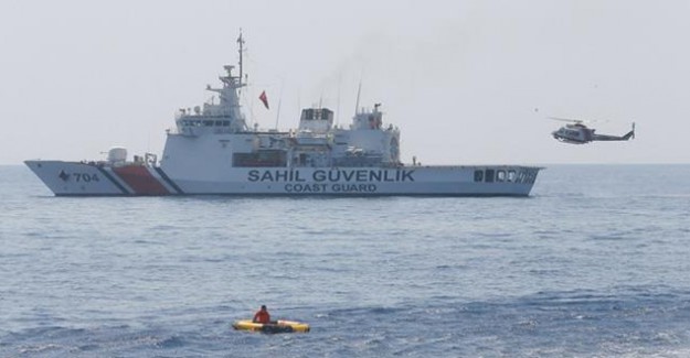 Mersin Açıklarında Düzensiz Göçmenleri Taşıyan Tekne Battı