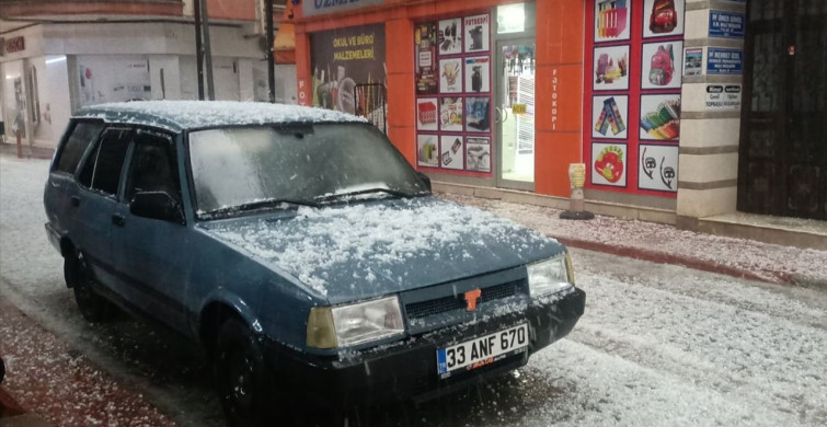 Mersin Silifke'de Şiddetli Sağanak ve Dolu Etkili