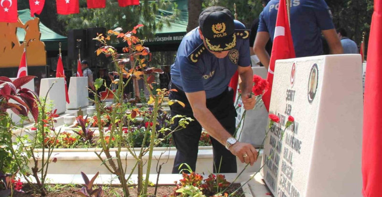 Mersin'de 15 Temmuz'da şehitler dualarla anıldı