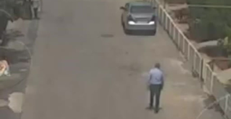 Mersin'de Bıçaklı Saldırı Kamerada