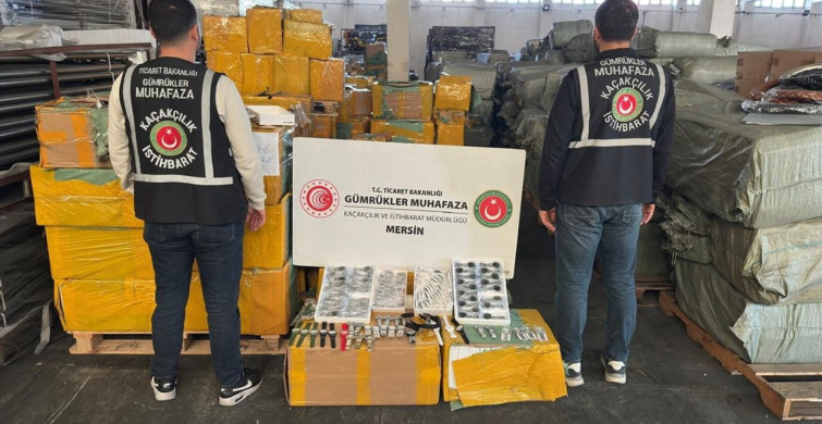 Mersin'de Büyük Kaçak Kol Saati Operasyonu