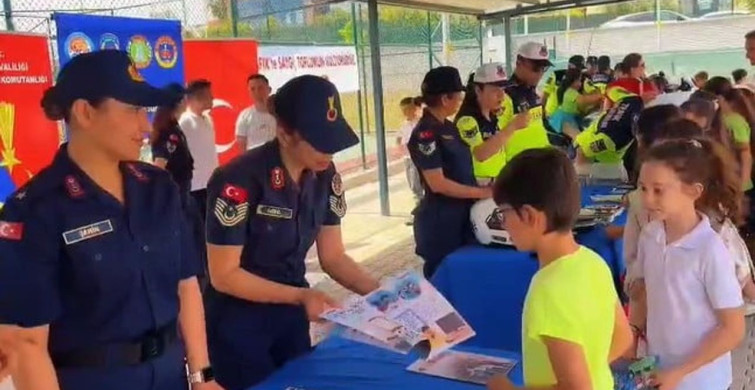 Mersin'de Jandarma'dan Öğrencilere Tanıtım Etkinliği